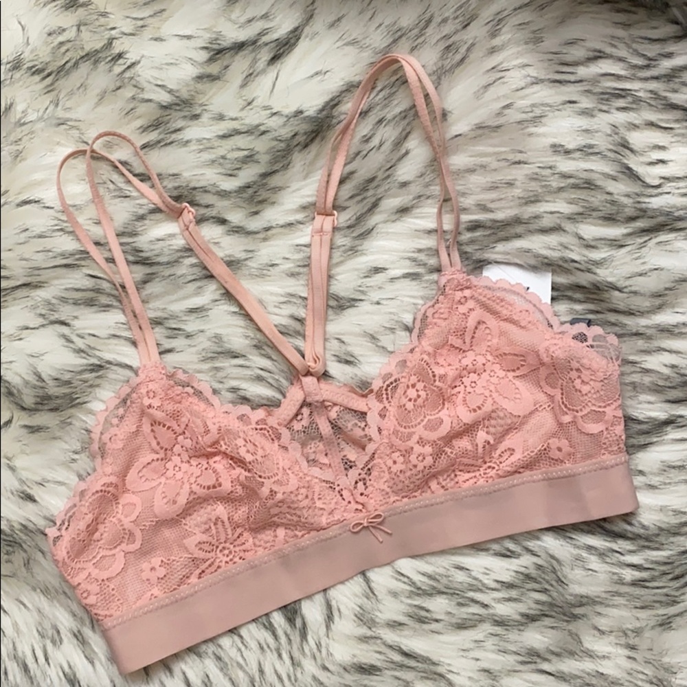 *AERIE Blooming Lace Bralette